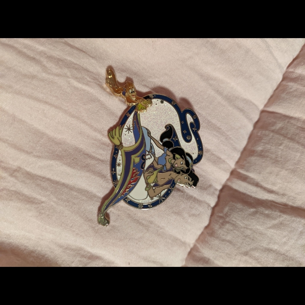 Aladdin Disney trading pin